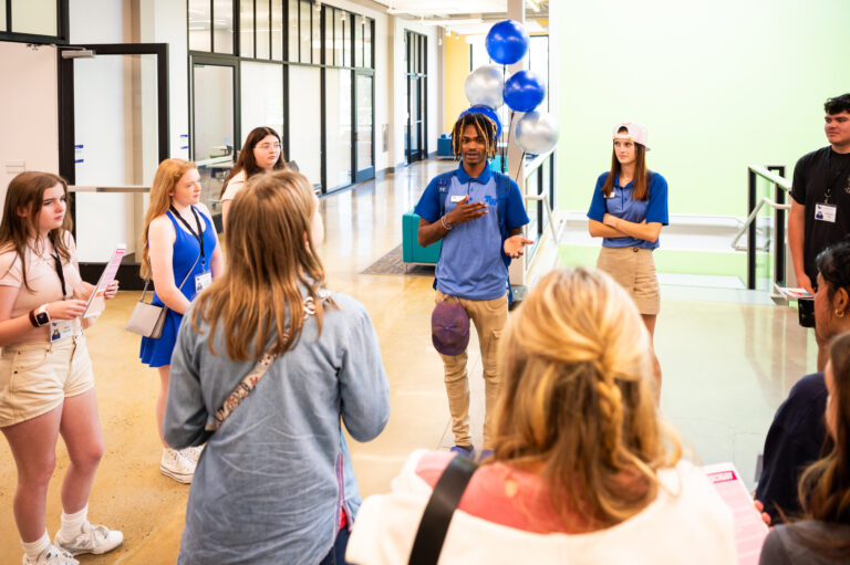 TWUMay2025Orientation-30