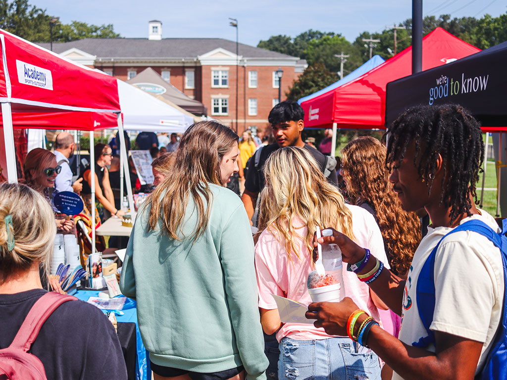 TWU students enjoying Bulldog Bash